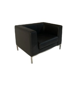 Demir Ayaklı Siyah Deri Tekli Berjer Koltuk Kiralama 40x60x60