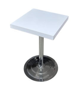 Krom Ayaklı Kare Beyaz Ahşap Masa Kiralama 75x50x50