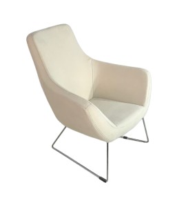 Krem Kumaş Tekli Berjer Koltuk Kiralama