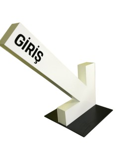 Işıklı Pleksi Ok İşaretli Yönlendirme Kiralama 180×232