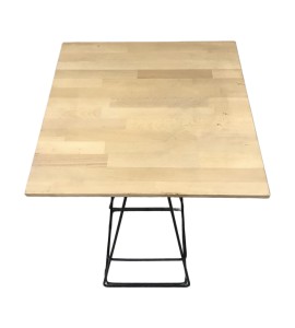 Demir Ayaklı Kare Bistro Masa Kiralama 106x60x60