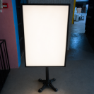 Modern Ayaklı Lightbox