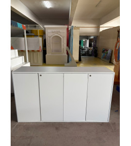 Kilitli Minimalist Karşılama Bankosu