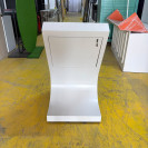 Resepsiyon ve Desk Tipi Kilitli Dijital Sunum Standı