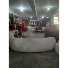 Oval Tasarım Krem Koltuk