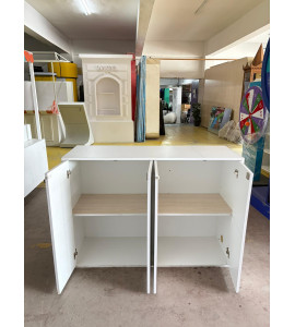 Modern Beyaz Konsol - 4 Kapaklı Geniş Depolama Dolabı